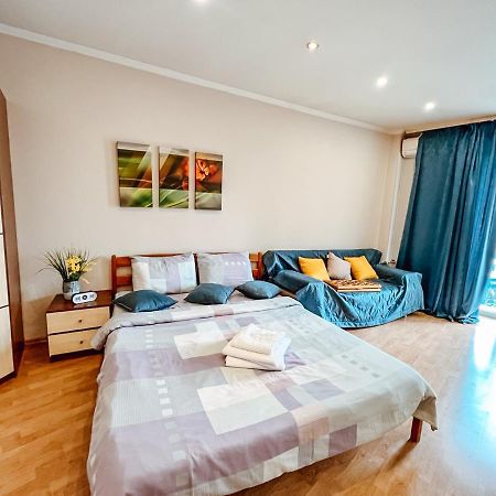 Apartment On Baseina Street キエフ エクステリア 写真