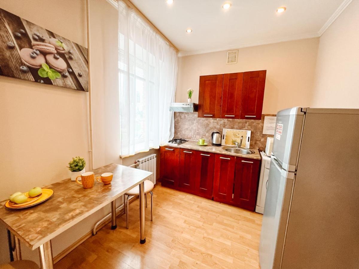 Apartment On Baseina Street キエフ エクステリア 写真